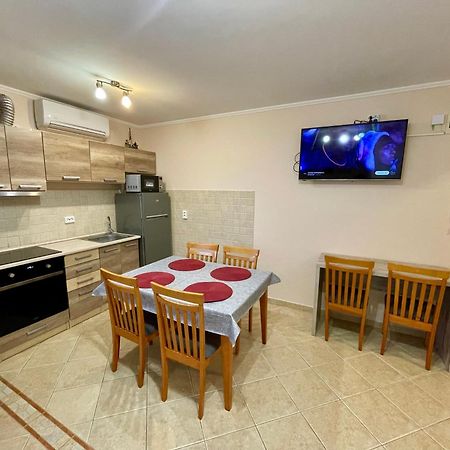 Hajdúszoboszló Marta Apartman מראה חיצוני תמונה