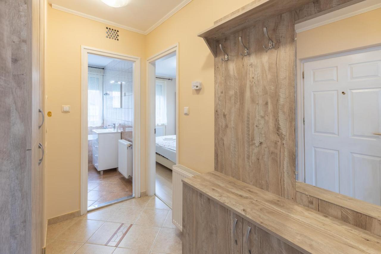 Hajdúszoboszló Marta Apartman מראה חיצוני תמונה