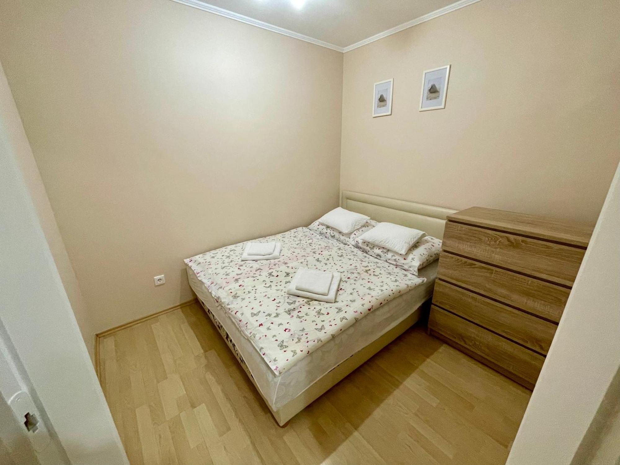 Hajdúszoboszló Marta Apartman מראה חיצוני תמונה
